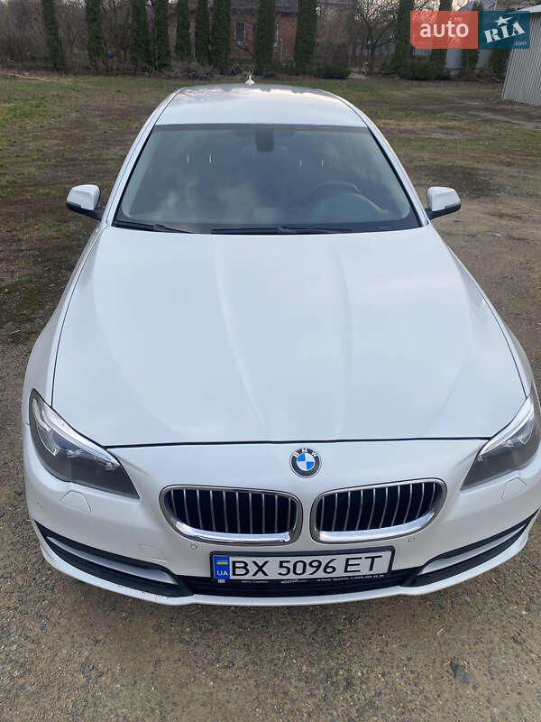 Универсал BMW 5 Series 2015 в Хмельницком