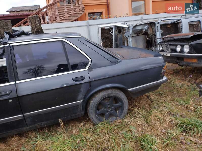 Седан BMW 5 Series 1987 в Богородчанах