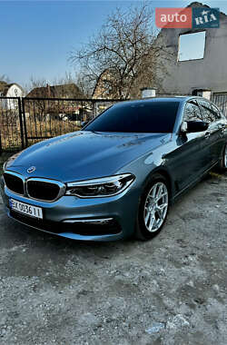 Седан BMW 5 Series 2017 в 