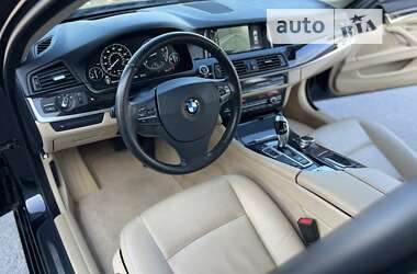 Седан BMW 5 Series 2014 в Дніпрі