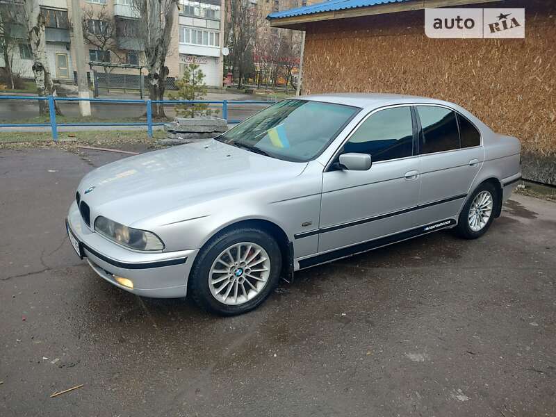 Седан BMW 5 Series 1999 в Славянске