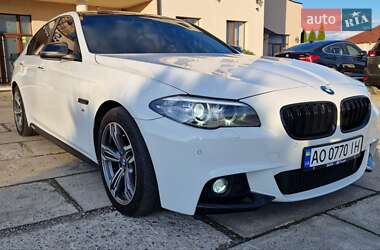 Седан BMW 5 Series 2016 в Тячеві