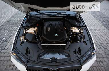 Седан BMW 5 Series 2017 в Дубні