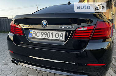 Седан BMW 5 Series 2013 в Львові