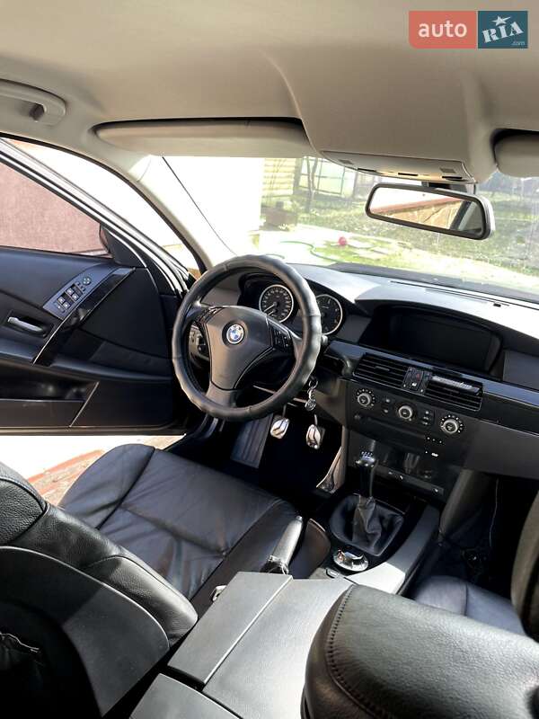 Седан BMW 5 Series 2004 в Вараші фото 9 Седан BMW 5 Series 2004 в Вараші