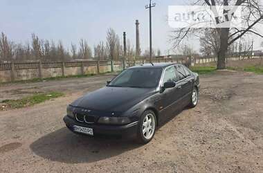 Седан BMW 5 Series 1999 в Белгороде-Днестровском