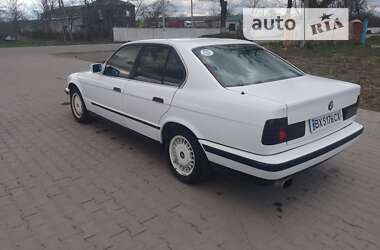 Седан BMW 5 Series 1992 в Красилові