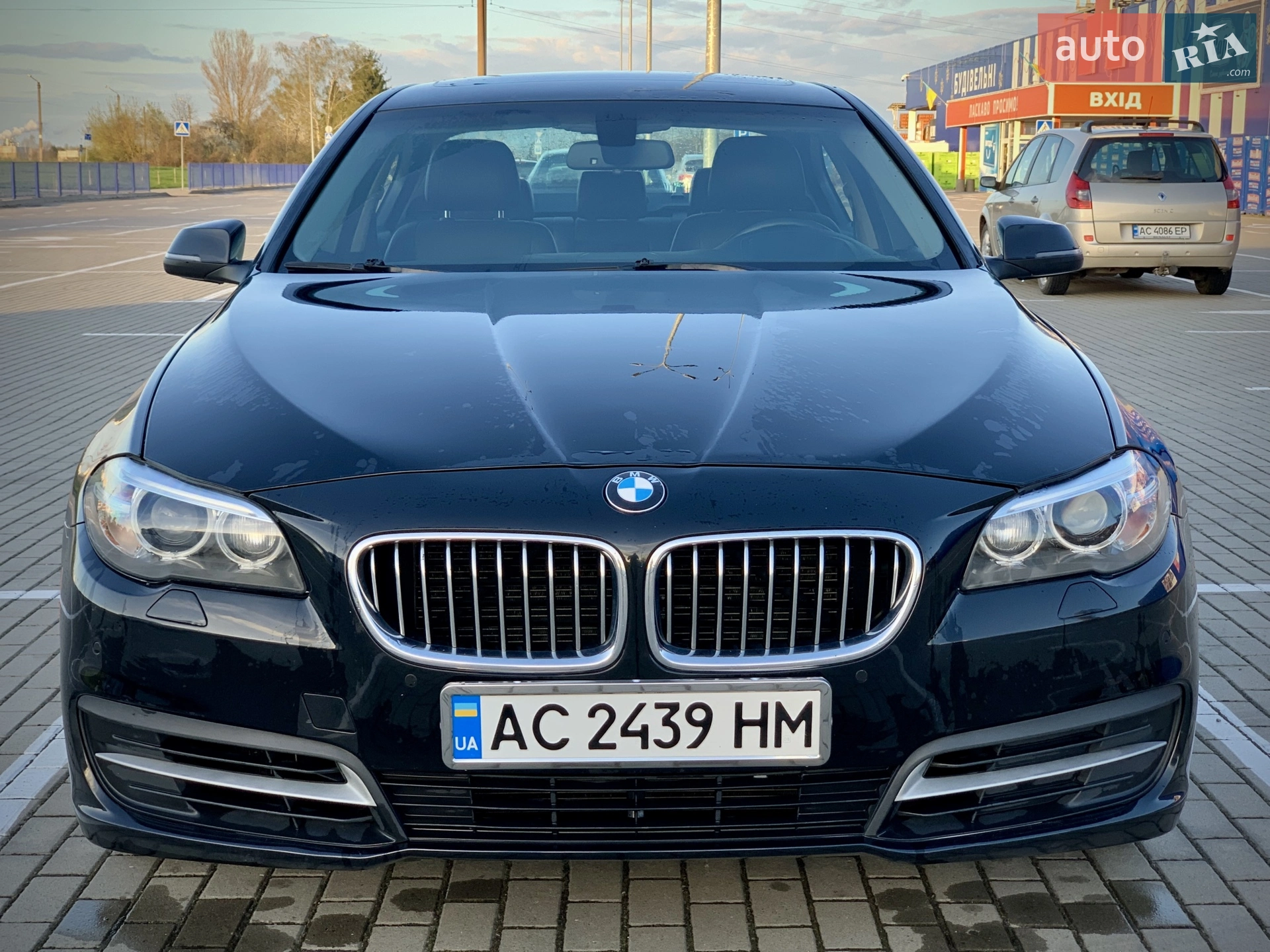 BMW 5 Series 2014 VIN WBAFV3C50ED686333 фото оголошення 2 з 35