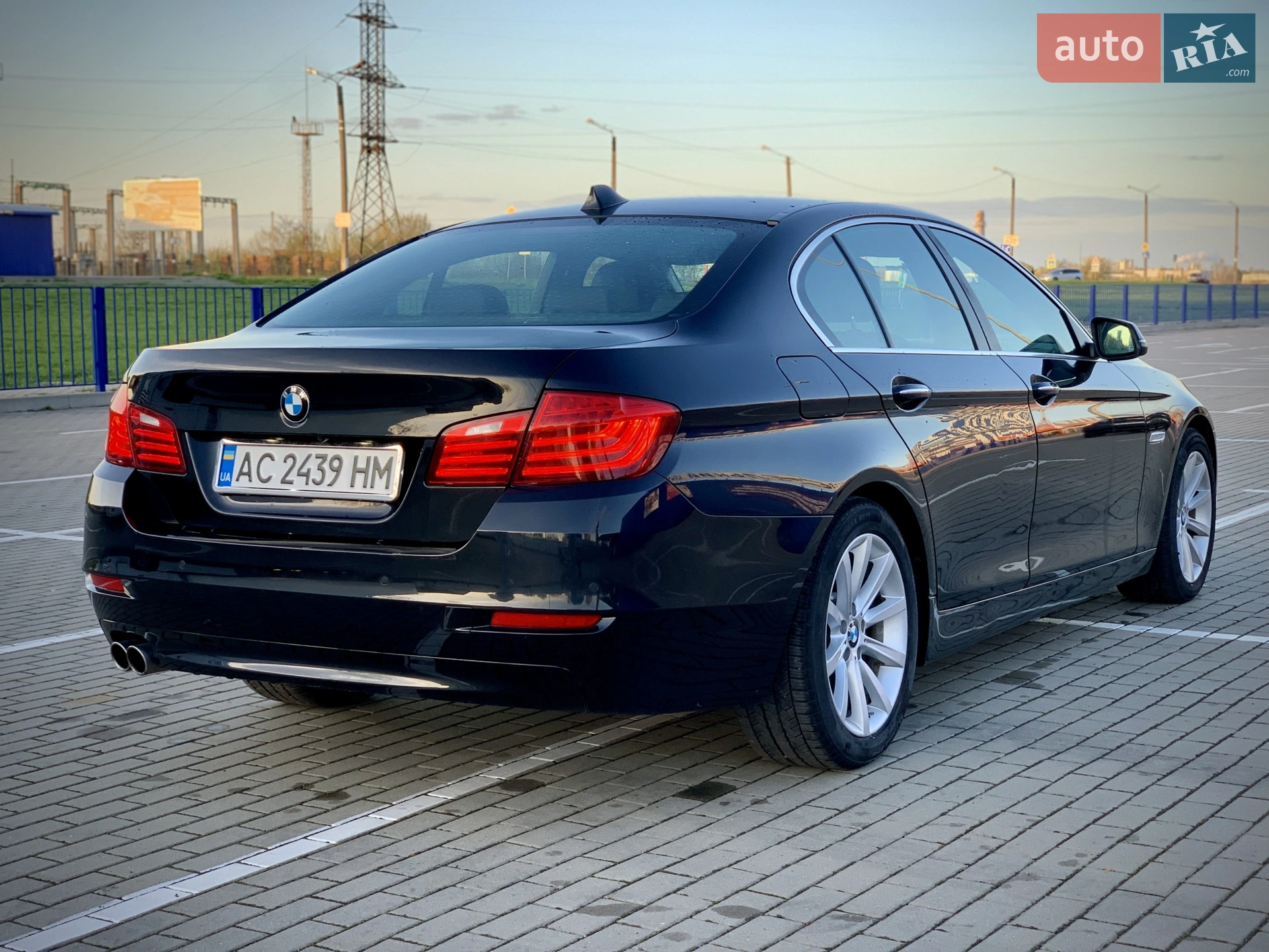 BMW 5 Series 2014 VIN WBAFV3C50ED686333 фото оголошення 9 з 35