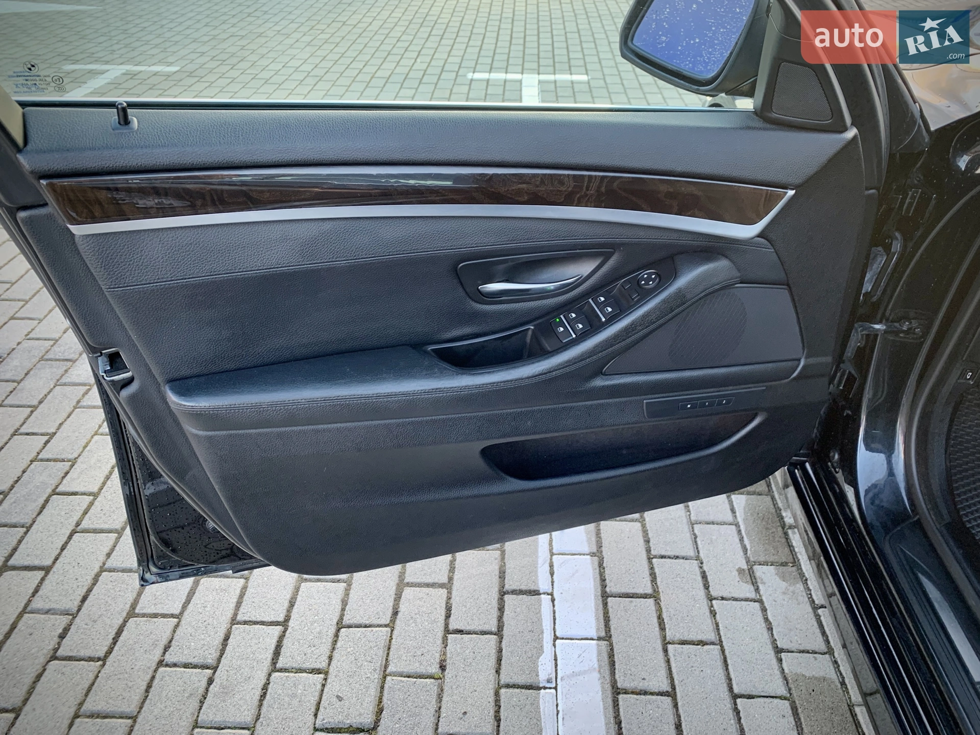 BMW 5 Series 2014 VIN WBAFV3C50ED686333 фото оголошення 13 з 35