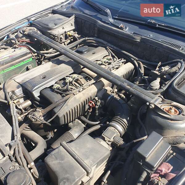 Седан BMW 5 Series 1989 в Борисполе