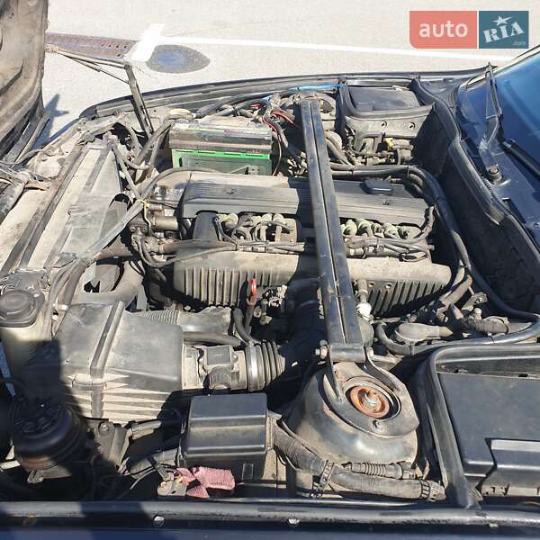 Седан BMW 5 Series 1989 в Борисполе