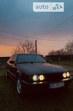 Седан BMW 5 Series 1991 в Веселинове