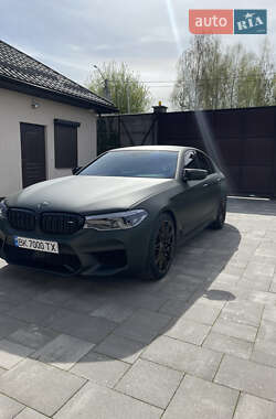 Седан BMW 5 Series 2017 в Ровно