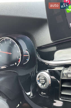 Седан BMW 5 Series 2017 в Ровно