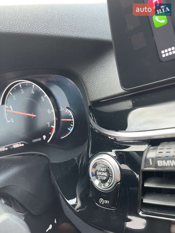 Седан BMW 5 Series 2017 в Ровно