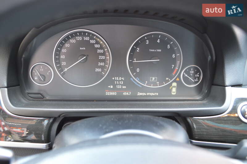 Седан BMW 5 Series 2011 в Львове