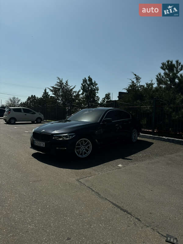 Седан BMW 5 Series 2018 в Измаиле