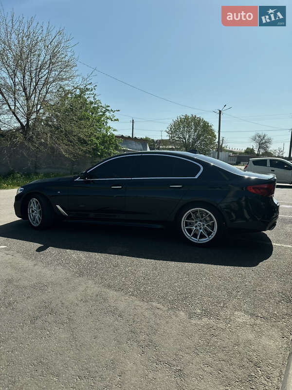 Седан BMW 5 Series 2018 в Измаиле