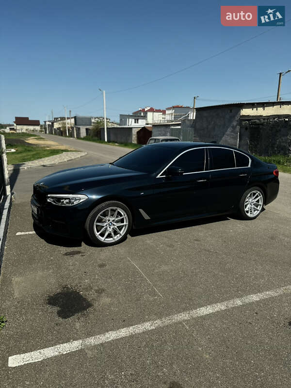 Седан BMW 5 Series 2018 в Измаиле