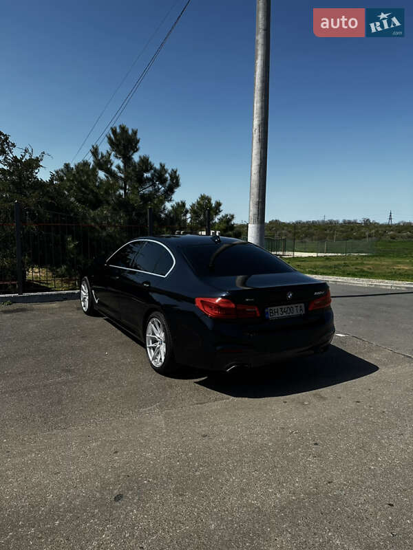 Седан BMW 5 Series 2018 в Измаиле