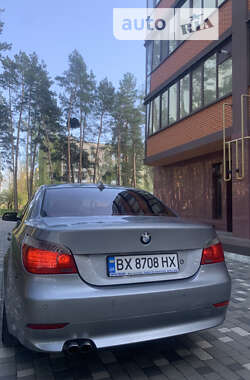 Седан BMW 5 Series 2004 в Шепетівці
