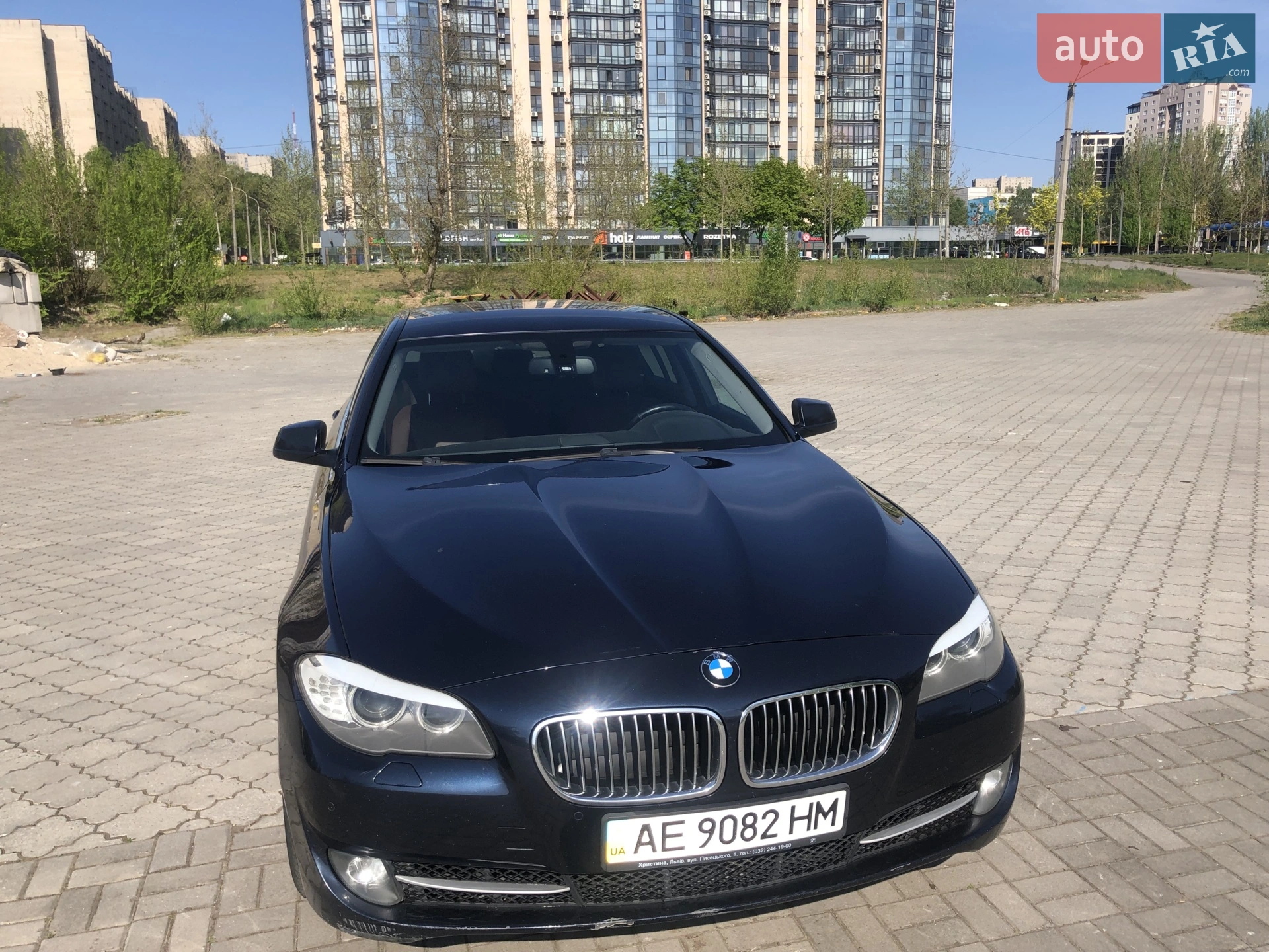 2013 BMW 5er - мініатюра 2
