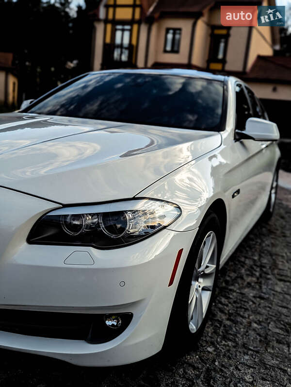 Седан BMW 5 Series 2013 в Кременчуге