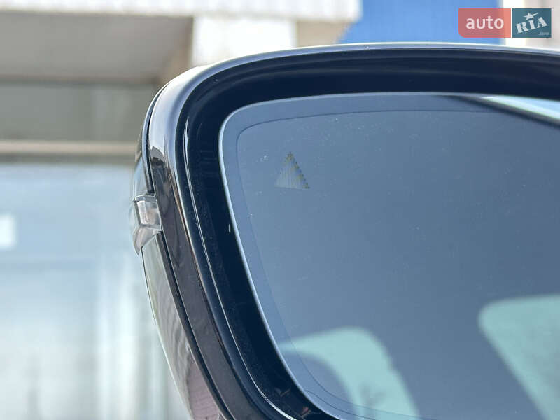 Седан BMW 5 Series 2019 в Запорожье