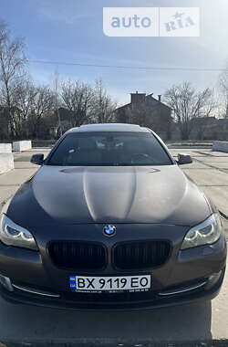 Седан BMW 5 Series 2012 в Староконстантинове