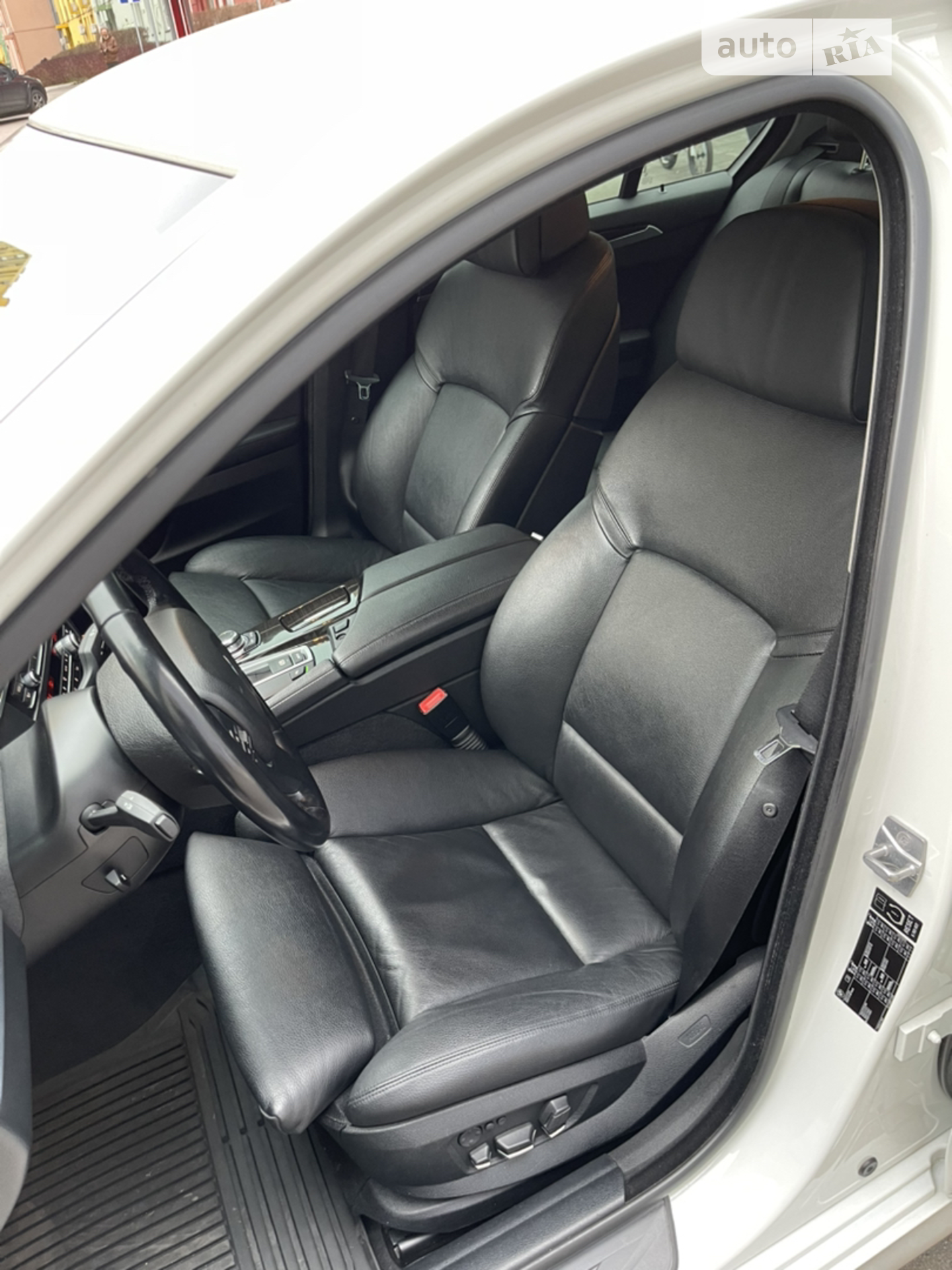 2012 BMW 5er - мініатюра 7