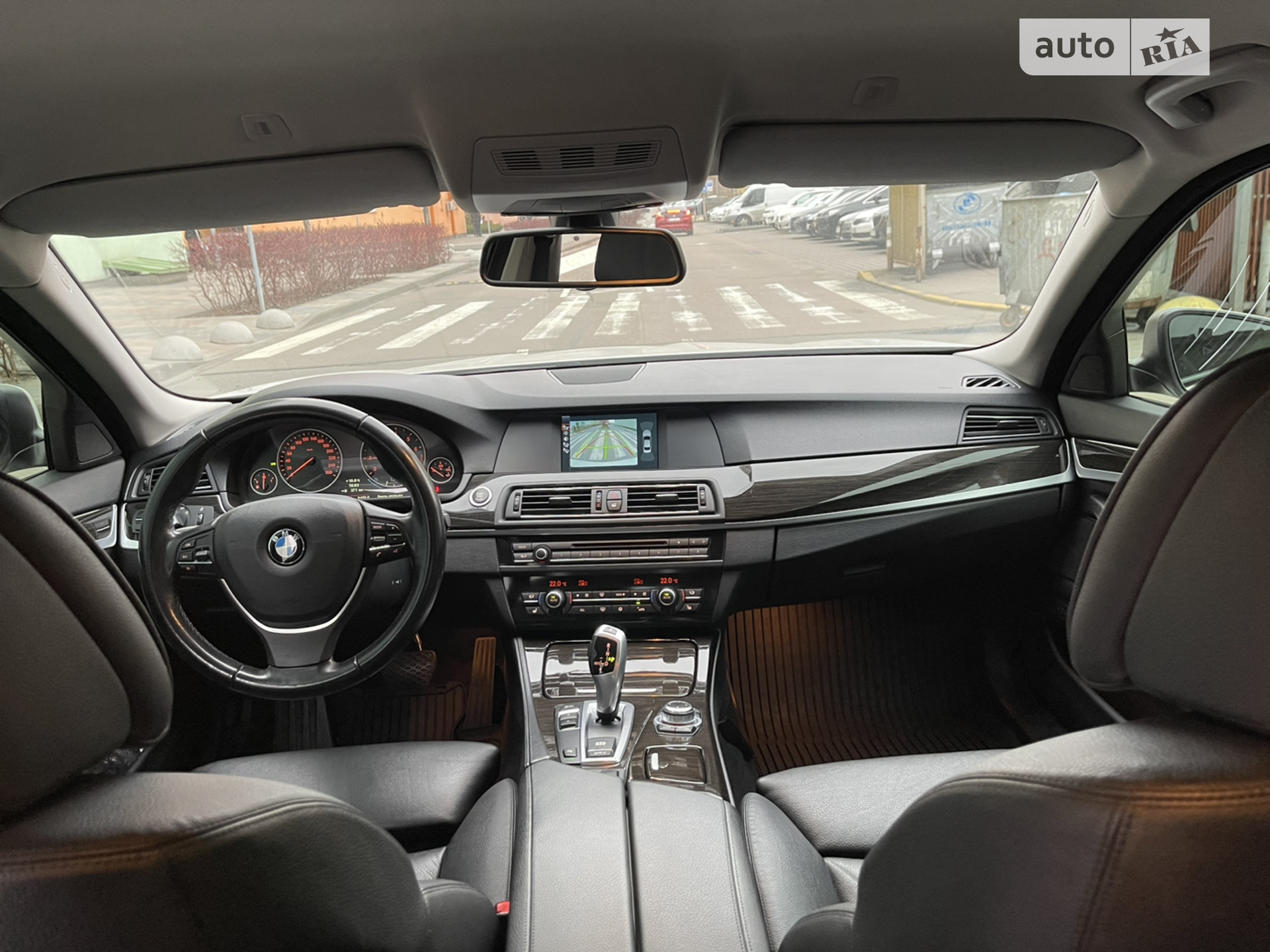 2012 BMW 5er - мініатюра 9