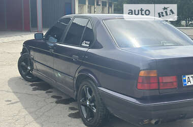 Седан BMW 5 Series 1995 в Покровске