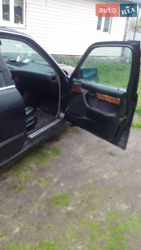 Седан BMW 5 Series 1991 в Сарнах