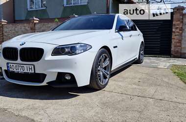 Седан BMW 5 Series 2016 в Тячеве