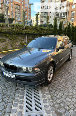 Универсал BMW 5 Series 2003 в Черновцах