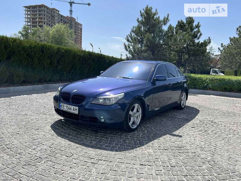 Седан BMW 5 Series 2004 в Днепре