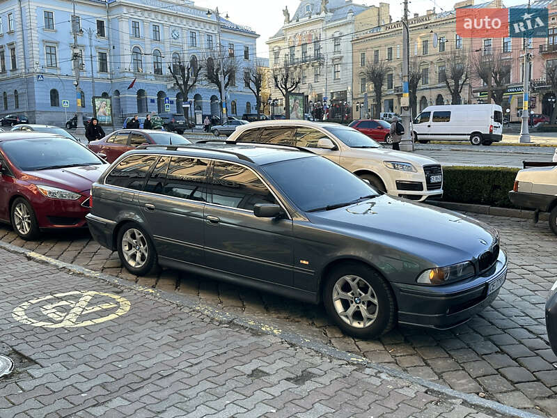 Універсал BMW 5 Series 2003 в Чернівцях