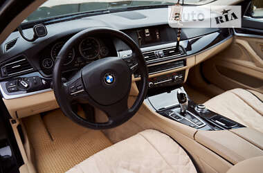 Седан BMW 5 Series 2013 в Дунаївцях