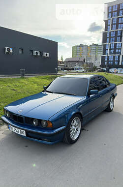 Седан BMW 5 Series 1988 в Івано-Франківську