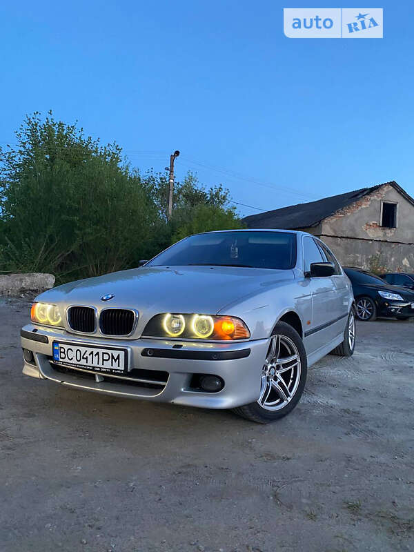 Седан BMW 5 Series 2001 в Львове