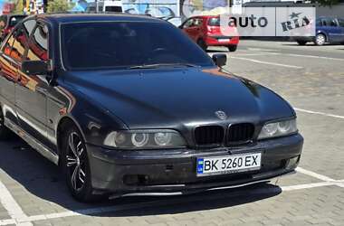 Седан BMW 5 Series 1998 в Луцке