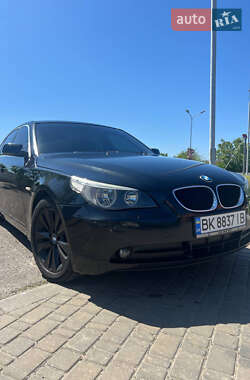 Седан BMW 5 Series 2004 в Одессе