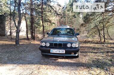 Седан BMW 5 Series 1991 в Боярці