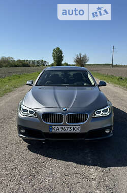 Седан BMW 5 Series 2015 в Василькові