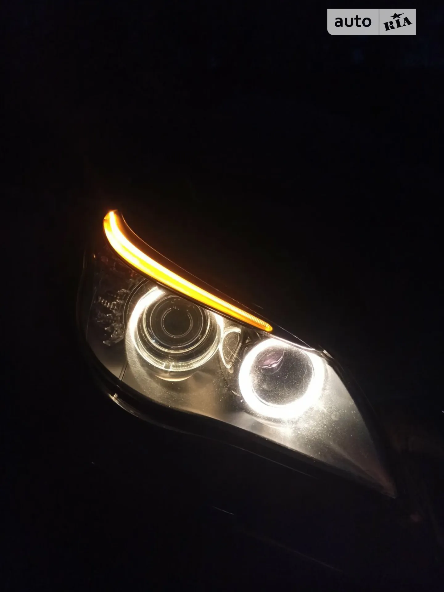 2010 BMW 5er - мініатюра 8