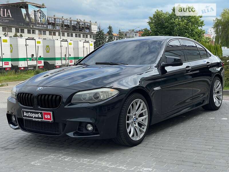 Седан BMW 5 Series 2013 в Львове