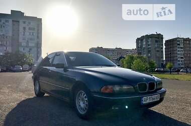 Седан BMW 5 Series 1998 в Запорожье