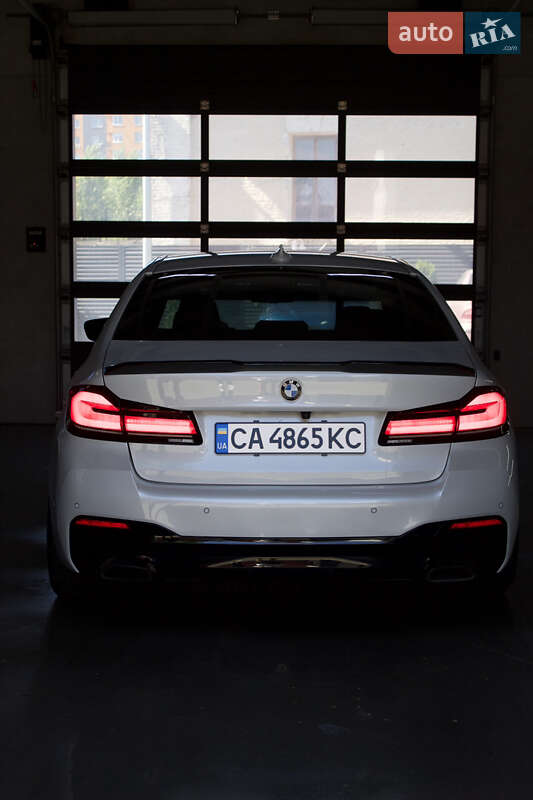 Седан BMW 5 Series 2017 в Черкасах