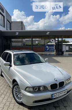 Универсал BMW 5 Series 2000 в Берегово